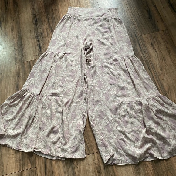 Forever 21 Pants - Forever 21 super flare